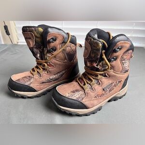 North side Thinsulate 400 Gr Black Camo High Top Waterproof Boots Big Kid Sz 1